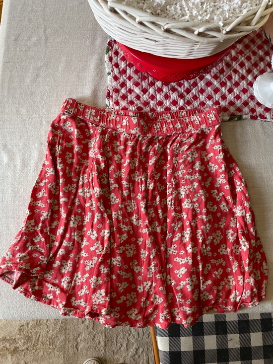 American Eagle Outfitters Dresses & Skirts - American Eagle Floral A-Line Skirt